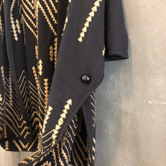 Johnny Was embroidered jacket/ shawl size small!!! - Picture 3 of 7